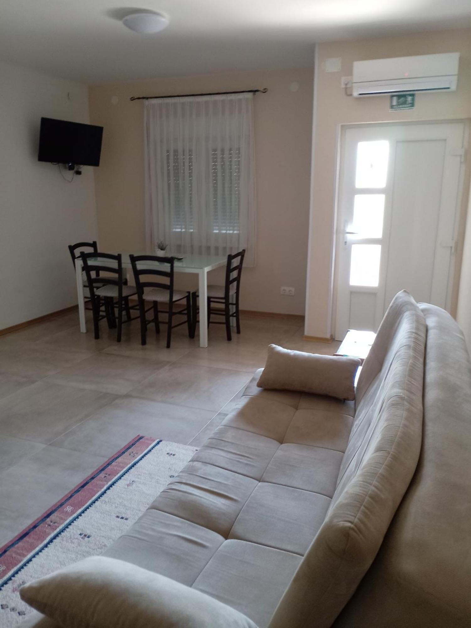 Apartmani Suzana Криквеница Екстериор снимка